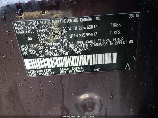 2T3BFREV2JW831240 Toyota RAV4 LE