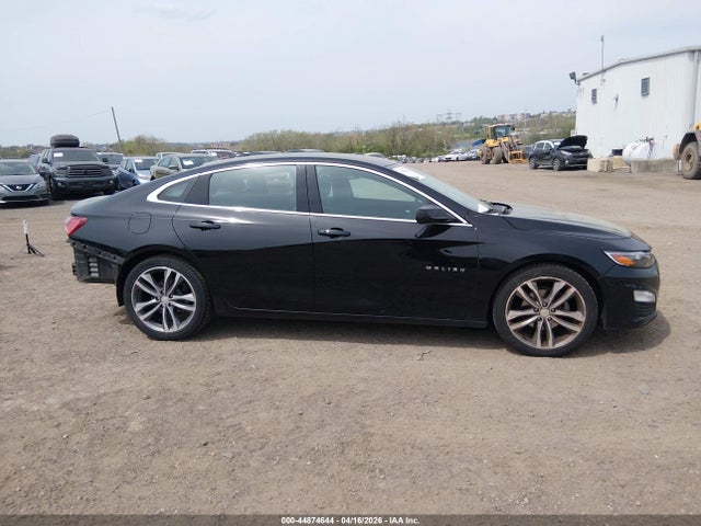 1G1ZD5ST5MF028713 Chevrolet Malibu Fwd Lt