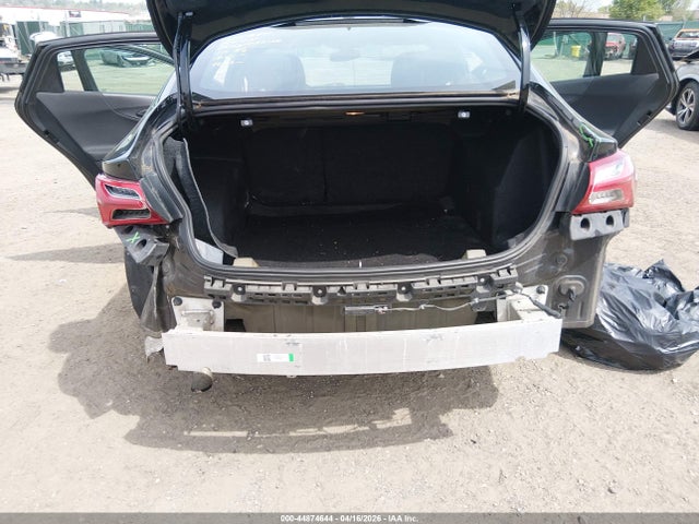 1G1ZD5ST5MF028713 Chevrolet Malibu Fwd Lt