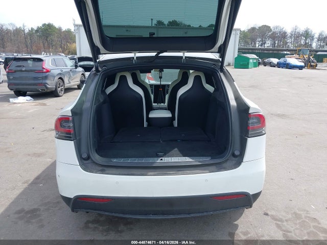 Продажа на аукционе авто 2018 Tesla Model X 100d/75d/p100d, vin: 5YJXCBE26JF087983, номер лота: 44874671