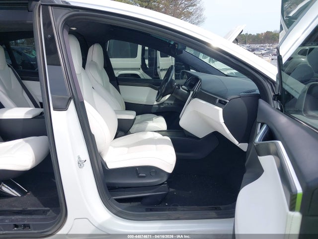 Продажа на аукционе авто 2018 Tesla Model X 100d/75d/p100d, vin: 5YJXCBE26JF087983, номер лота: 44874671