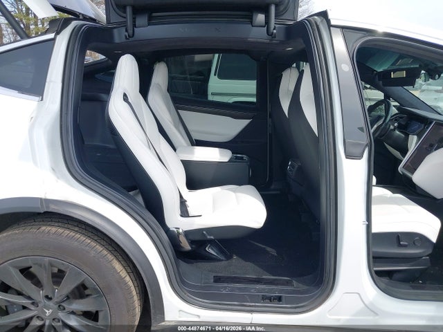 Продажа на аукционе авто 2018 Tesla Model X 100d/75d/p100d, vin: 5YJXCBE26JF087983, номер лота: 44874671