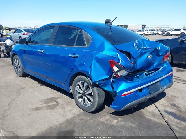 3KPA24AD8ME423557 KIA RIO S