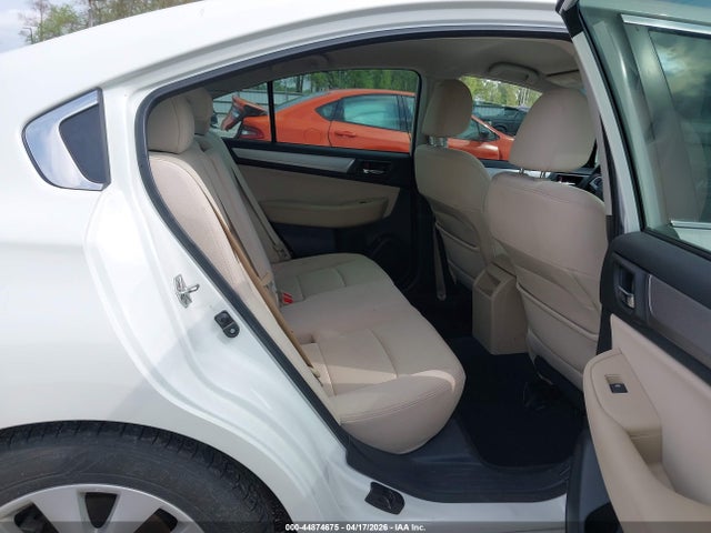 44874675 :رقم المزاد ، 4S3BNBC6XF3038915 vin ، 2015 Subaru Legacy 2.5i Premium مزاد بيع