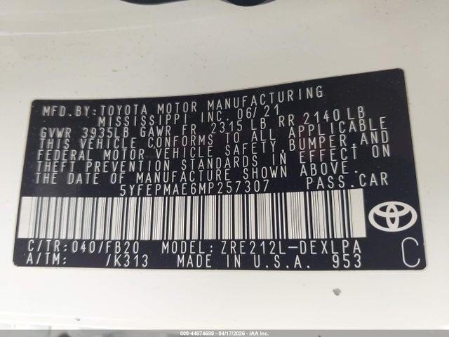 44874699 :رقم المزاد ، 5YFEPMAE6MP257307 vin ، 2021 Toyota Corolla Le مزاد بيع