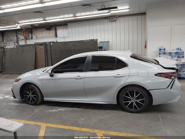 Auction sale of the 2022 Toyota Camry Se, vin: 4T1G11AK7NU019061, lot number: 44874701