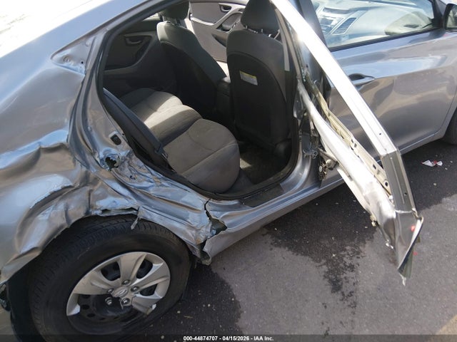 Продаж на аукціоні авто 2016 Hyundai Elantra Se, vin: 5NPDH4AE8GH710627, номер лоту: 44874707