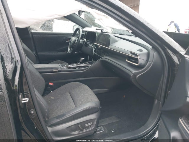 44874713 :رقم المزاد ، JTDAAAAF3R3028848 vin ، 2024 Toyota Crown Xle مزاد بيع