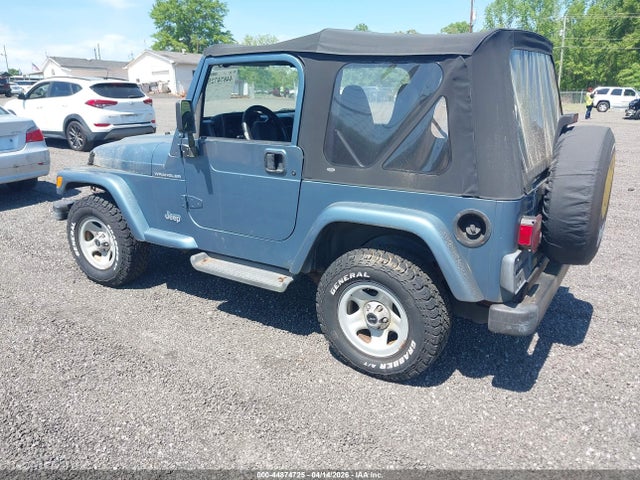 1999 JEEP WRANGLER 1J4FY29P2XP482951 Photo 2