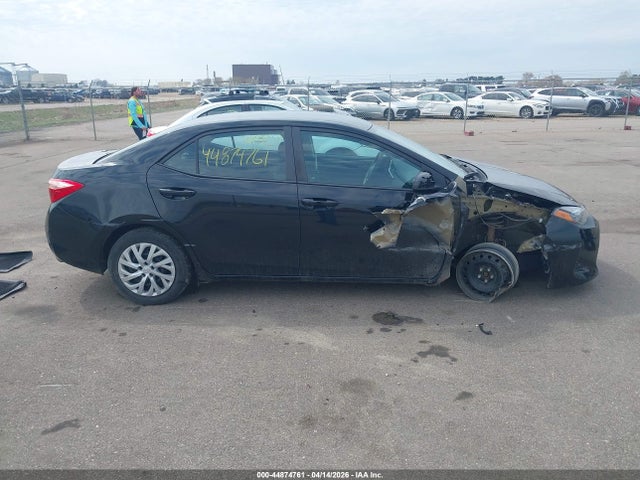 2018 Toyota Corolla Le მანქანა იყიდება აუქციონზე, vin: 2T1BURHE8JC969294, აუქციონის ნომერი: 44874761