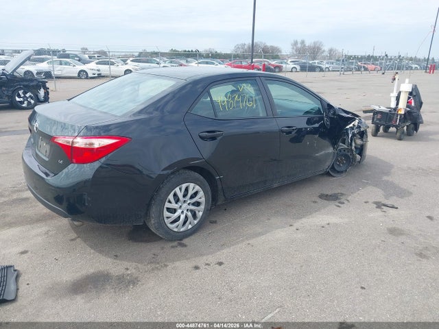 2018 Toyota Corolla Le მანქანა იყიდება აუქციონზე, vin: 2T1BURHE8JC969294, აუქციონის ნომერი: 44874761