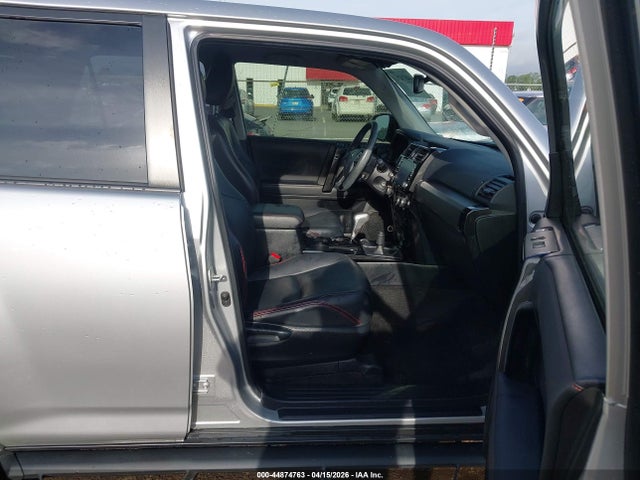 2020 Toyota 4runner Trd Off Road მანქანა იყიდება აუქციონზე, vin: JTEBU5JR2L5778097, აუქციონის ნომერი: 44874763