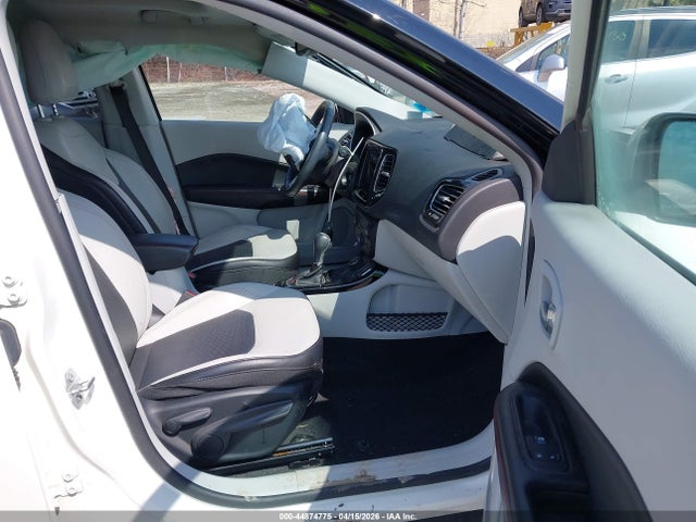 44874775 :رقم المزاد ، 3C4NJDCB1KT791846 vin ، 2019 Jeep Compass Limited 4x4 مزاد بيع