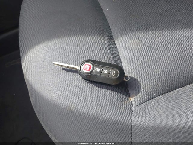 2015 FIAT 500C 3C3CFFDRXFT545338 Photo 10