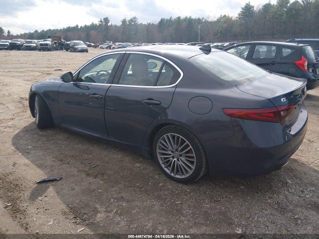 2019 Alfa Romeo Giulia Ti Lusso Awd მანქანა იყიდება აუქციონზე, vin: ZARFANBN4K7623084, აუქციონის ნომერი: 44874794