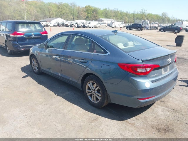 2015 Hyundai Sonata Se მანქანა იყიდება აუქციონზე, vin: 5NPE24AF8FH244226, აუქციონის ნომერი: 44874829