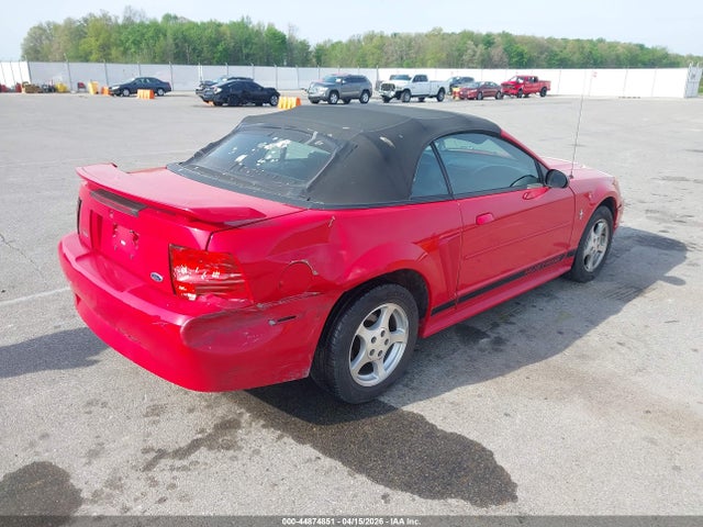 44874851 :رقم المزاد ، 1FAFP44402F124608 vin ، 2002 Ford Mustang مزاد بيع