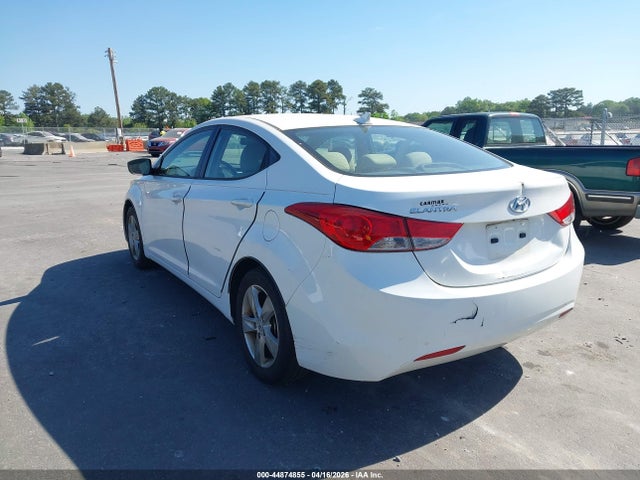 2011 HYUNDAI ELANTRA 5NPDH4AE3BH046617 Photo 2