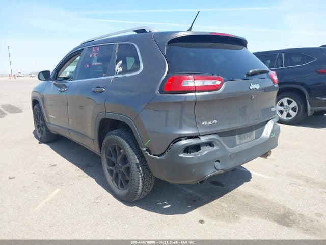 1C4PJMCS9FW538699 Jeep Cherokee Latitude