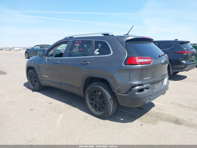 1C4PJMCS9FW538699 Jeep Cherokee Latitude