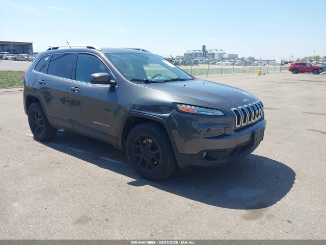 1C4PJMCS9FW538699 Jeep Cherokee Latitude