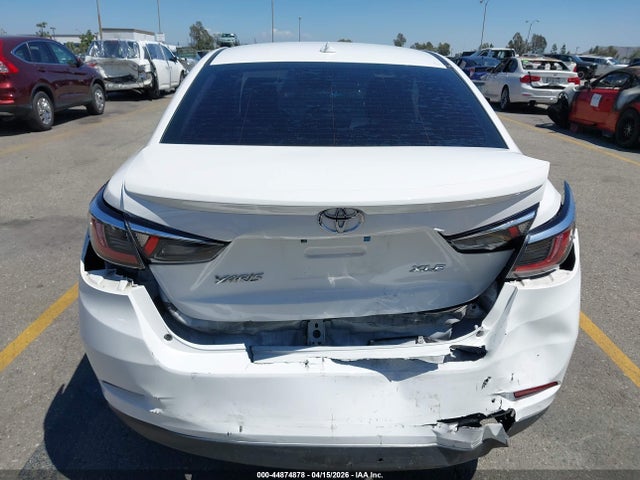 3MYDLBYV5KY513565 Toyota Yaris Xle
