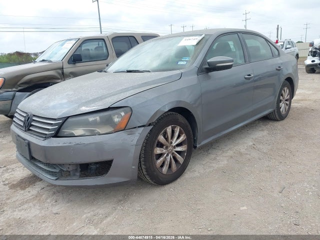 Aukcja sprzedaży 2013 Volkswagen Passat S, vin: 1VWAH7A34DC121016, numer aukcji: 44874915