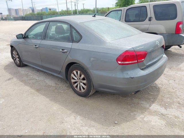 Aukcja sprzedaży 2013 Volkswagen Passat S, vin: 1VWAH7A34DC121016, numer aukcji: 44874915