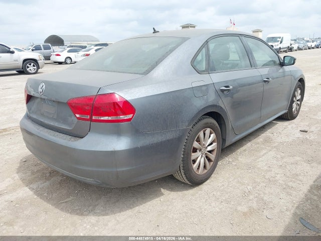 Aukcja sprzedaży 2013 Volkswagen Passat S, vin: 1VWAH7A34DC121016, numer aukcji: 44874915