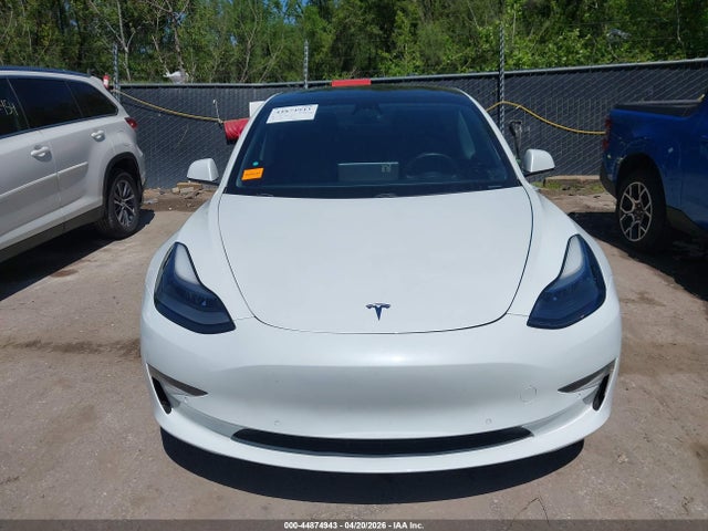 44874943 :رقم المزاد ، 5YJ3E1EA9MF923493 vin ، 2021 Tesla Model 3 Standard Range Plus Rear-wheel Drive مزاد بيع
