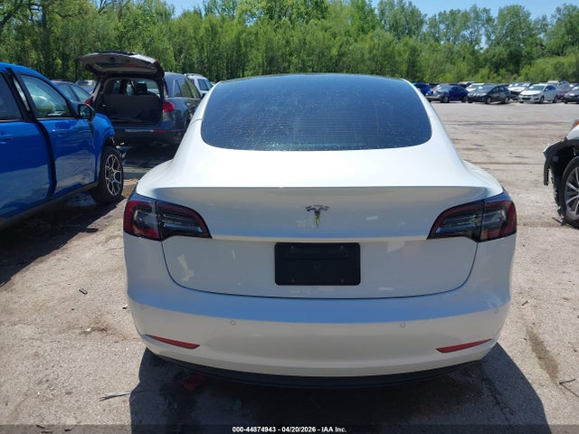 44874943 :رقم المزاد ، 5YJ3E1EA9MF923493 vin ، 2021 Tesla Model 3 Standard Range Plus Rear-wheel Drive مزاد بيع