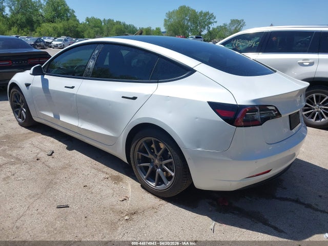 44874943 :رقم المزاد ، 5YJ3E1EA9MF923493 vin ، 2021 Tesla Model 3 Standard Range Plus Rear-wheel Drive مزاد بيع