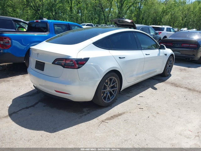 44874943 :رقم المزاد ، 5YJ3E1EA9MF923493 vin ، 2021 Tesla Model 3 Standard Range Plus Rear-wheel Drive مزاد بيع