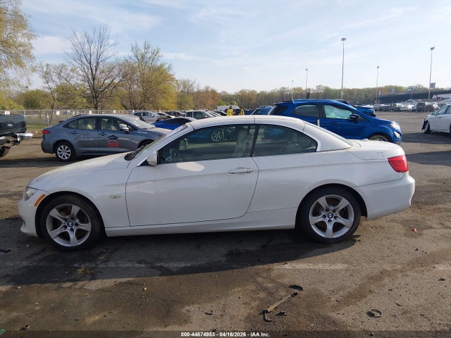 2011 Bmw 335i მანქანა იყიდება აუქციონზე, vin: WBADX7C56BE742841, აუქციონის ნომერი: 44874953