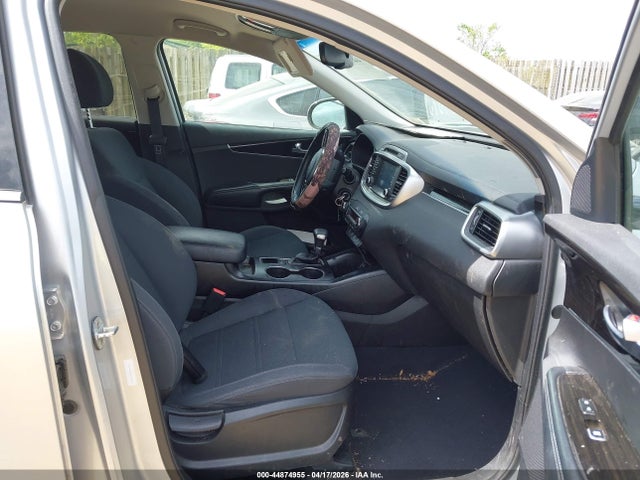 44874955 :رقم المزاد ، 5XYPGDA39KG432576 vin ، 2019 Kia Sorento 2.4l Lx مزاد بيع