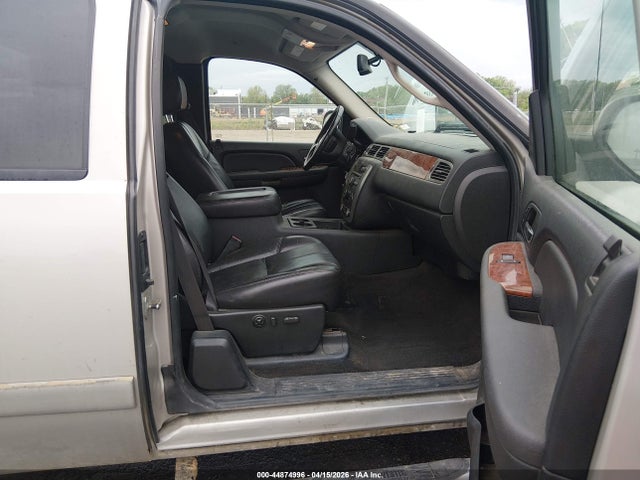 Продаж на аукціоні авто 2007 Chevrolet Silverado 2500hd Ltz, vin: 1GCHK29647E567907, номер лоту: 44874996