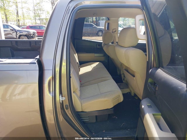 Продажа на аукционе авто 2012 Toyota Tundra Grade 4.6l V8, vin: 5TFUM5F10CX039055, номер лота: 44875014