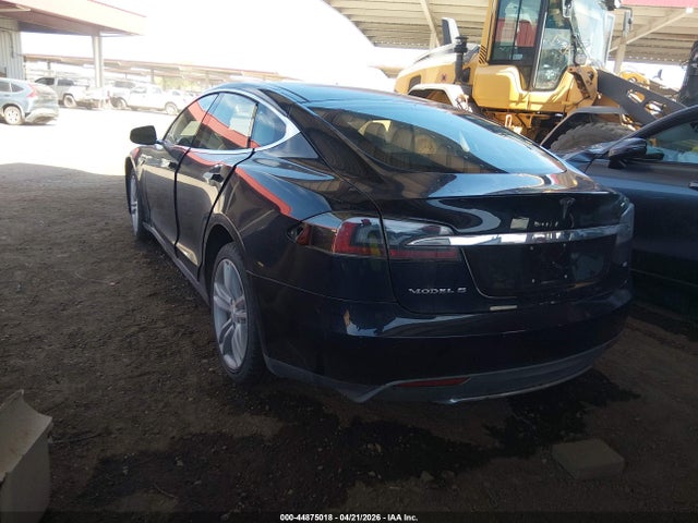 Aukcja sprzedaży 2013 Tesla Model S, vin: 5YJSA1CN3DFP26381, numer aukcji: 44875018