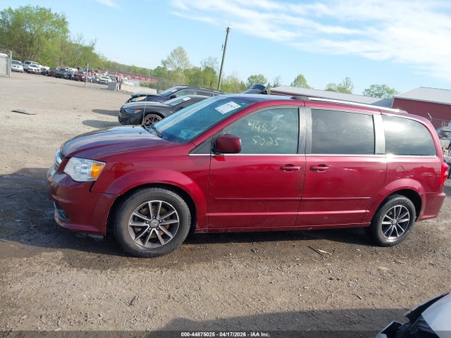 Продажа на аукционе авто 2017 Dodge Grand Caravan Sxt, vin: 2C4RDGCG2HR827481, номер лота: 44875025