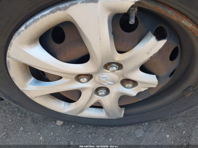 KMHCT4AE8EU776460 Hyundai ACCENT GLS
