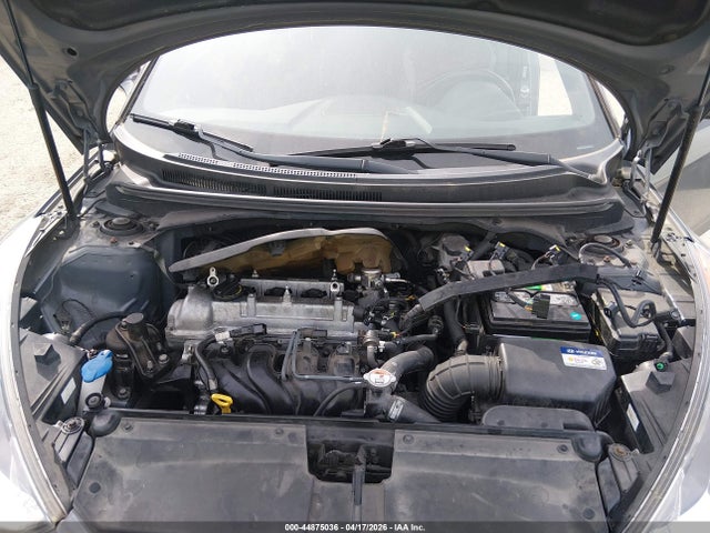 2016 Hyundai Veloster მანქანა იყიდება აუქციონზე, vin: KMHTC6AD6GU291935, აუქციონის ნომერი: 44875036