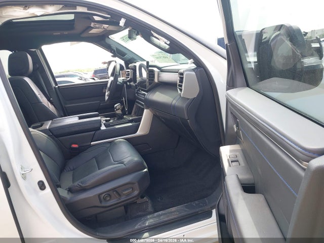 Toyota Sequoia Platinum 2026 7SVAAABA3TX077704 Image 5