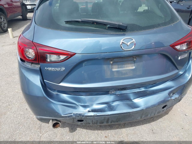 Продаж на аукціоні авто 2015 Mazda Mazda3 I Sport, vin: 3MZBM1K79FM181700, номер лоту: 44875131