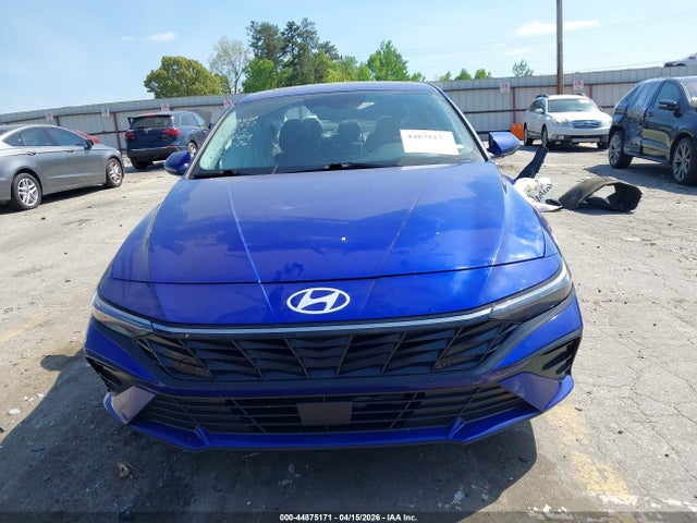 2025 Hyundai Elantra Limited მანქანა იყიდება აუქციონზე, vin: KMHLP4DG5SU872351, აუქციონის ნომერი: 44875171