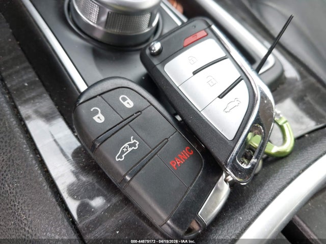 Продаж на аукціоні авто 2015 Chrysler 300 Limited, vin: 2C3CCAAG4FH756297, номер лоту: 44875172