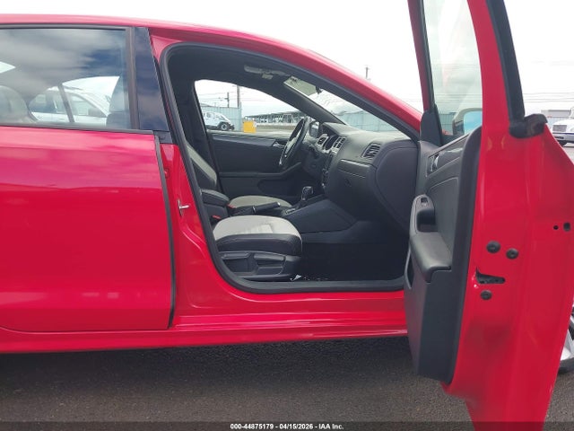3VWD17AJ0GM280957 Volkswagen Jetta 1.8t Sport