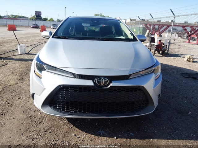 2021 Toyota Corolla Le მანქანა იყიდება აუქციონზე, vin: 5YFEPMAE7MP235283, აუქციონის ნომერი: 44875205