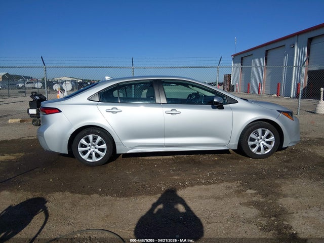 2021 Toyota Corolla Le მანქანა იყიდება აუქციონზე, vin: 5YFEPMAE7MP235283, აუქციონის ნომერი: 44875205