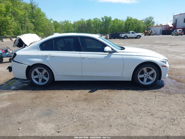 2015 Bmw 328i მანქანა იყიდება აუქციონზე, vin: WBA3A5G50FNP34283, აუქციონის ნომერი: 44875206