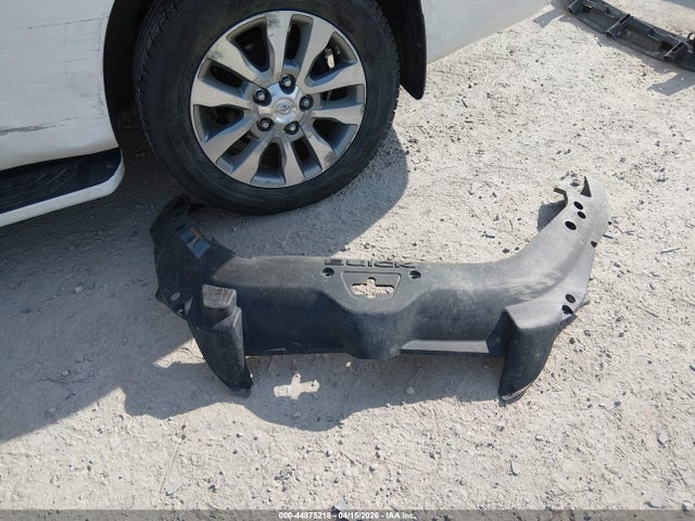 2012 Buick Enclave Leather მანქანა იყიდება აუქციონზე, vin: 5GAKVCED7CJ124192, აუქციონის ნომერი: 44875218